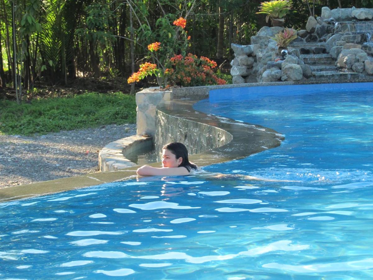 Loboc River Resort Exteriör bild
