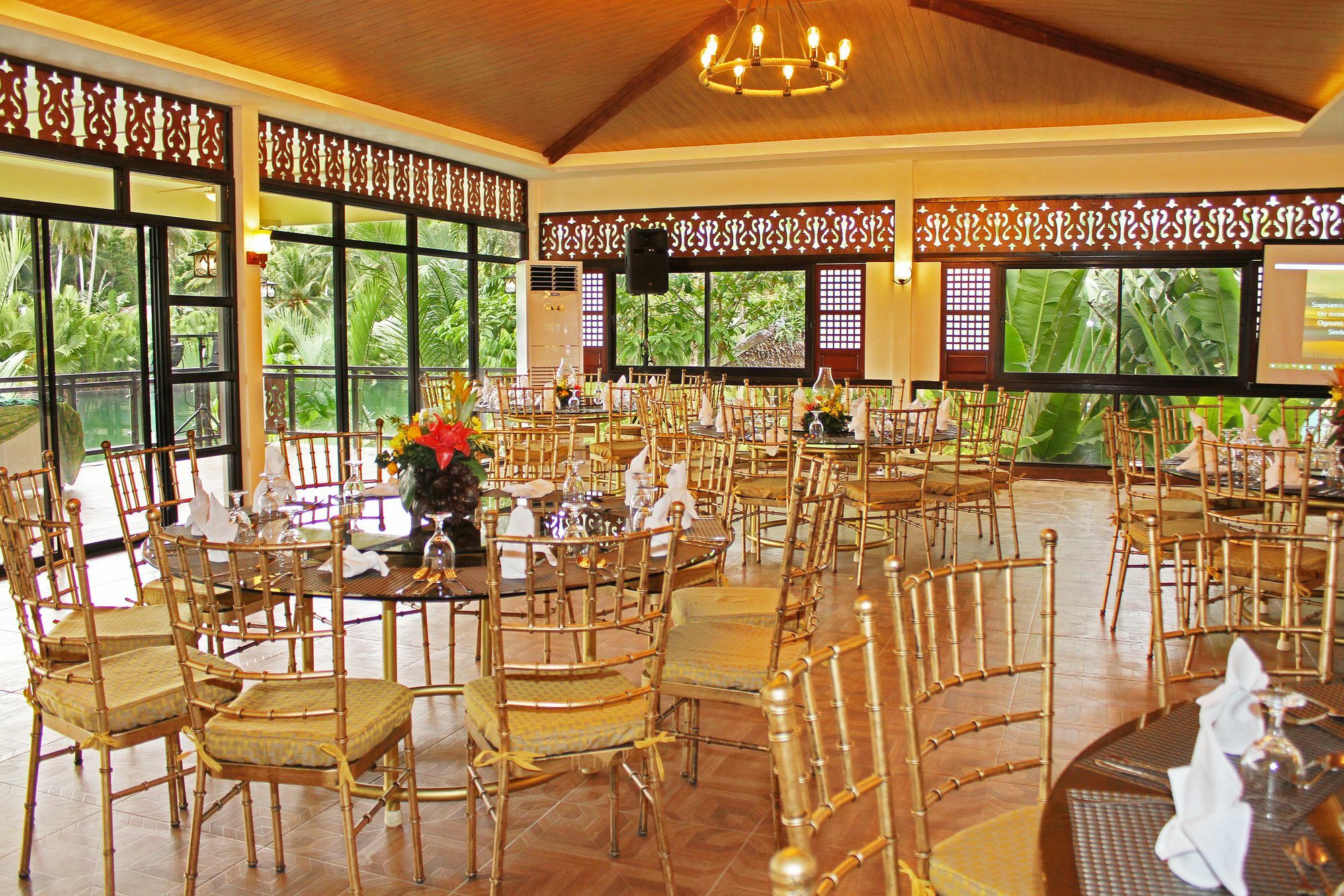 Loboc River Resort Exteriör bild